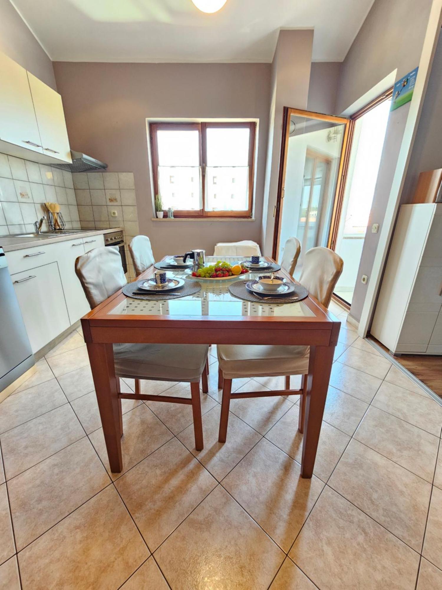 Apartment Neven Rovinj Parking Place 外观 照片