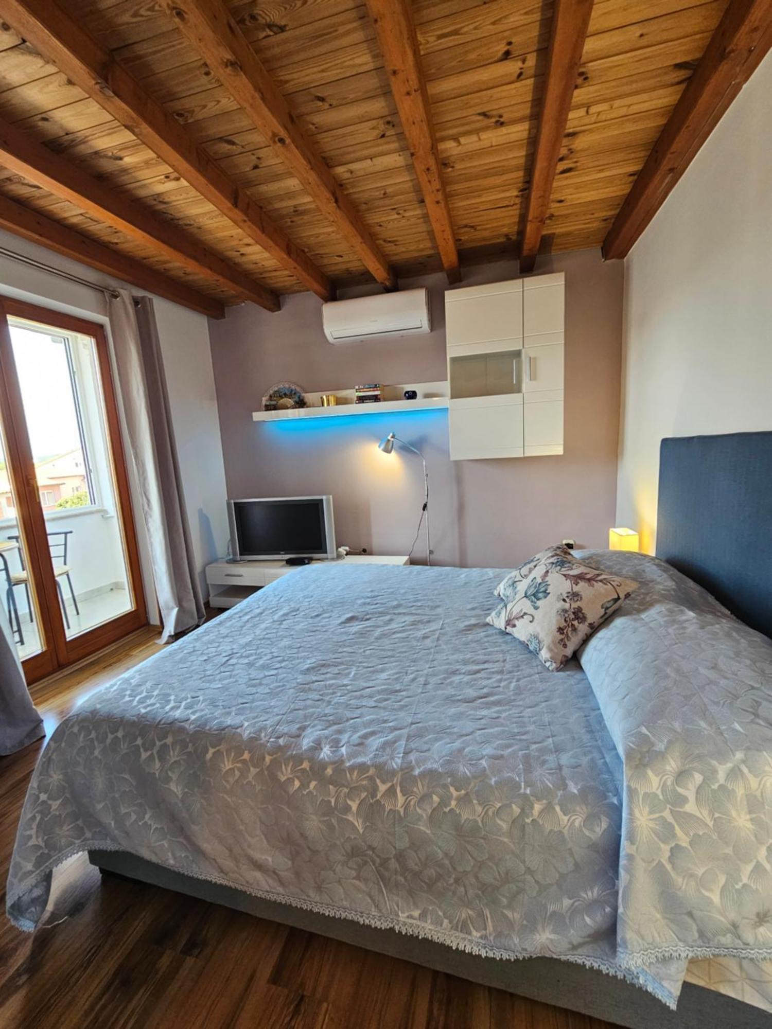 Apartment Neven Rovinj Parking Place 外观 照片