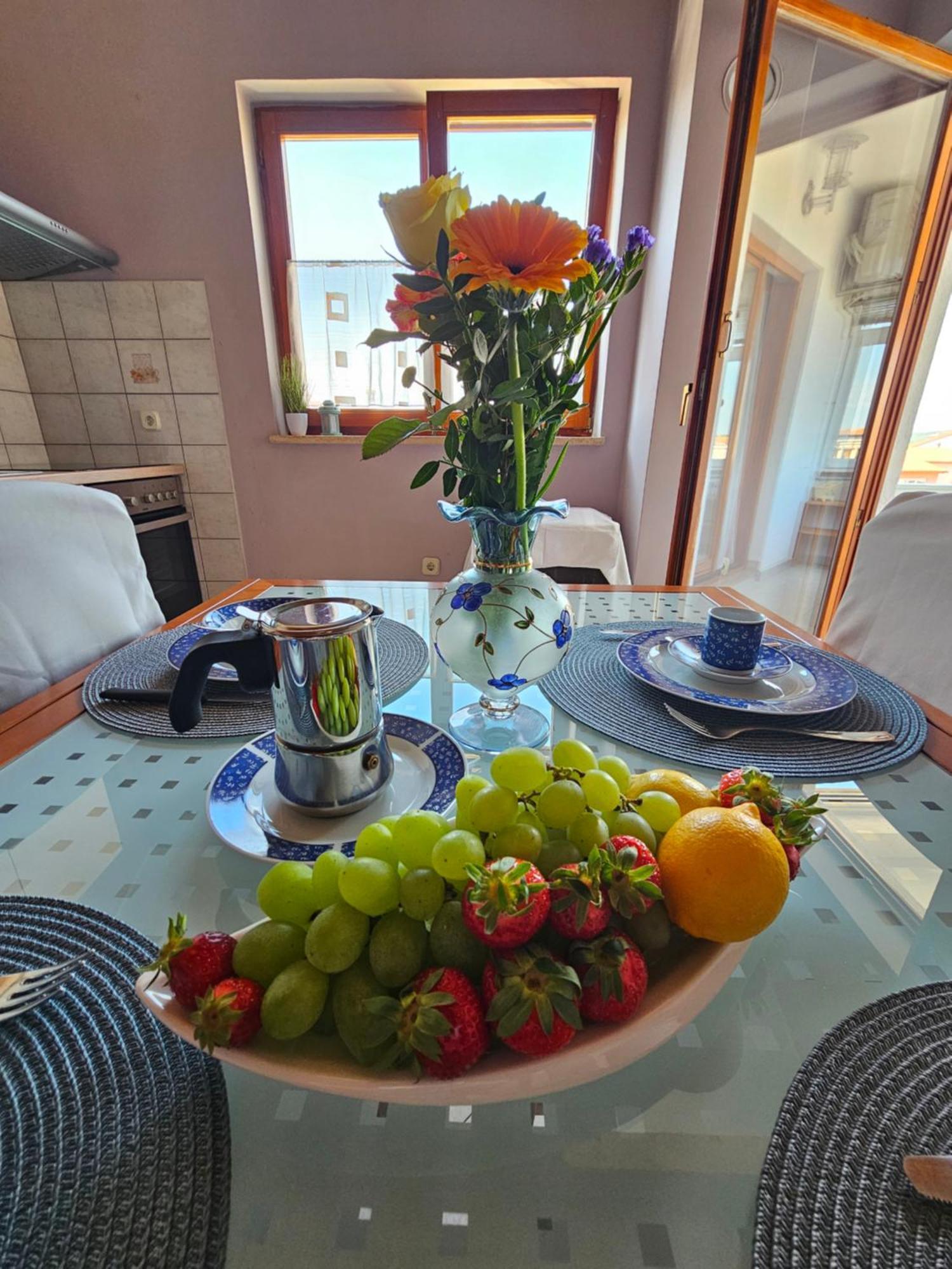 Apartment Neven Rovinj Parking Place 外观 照片